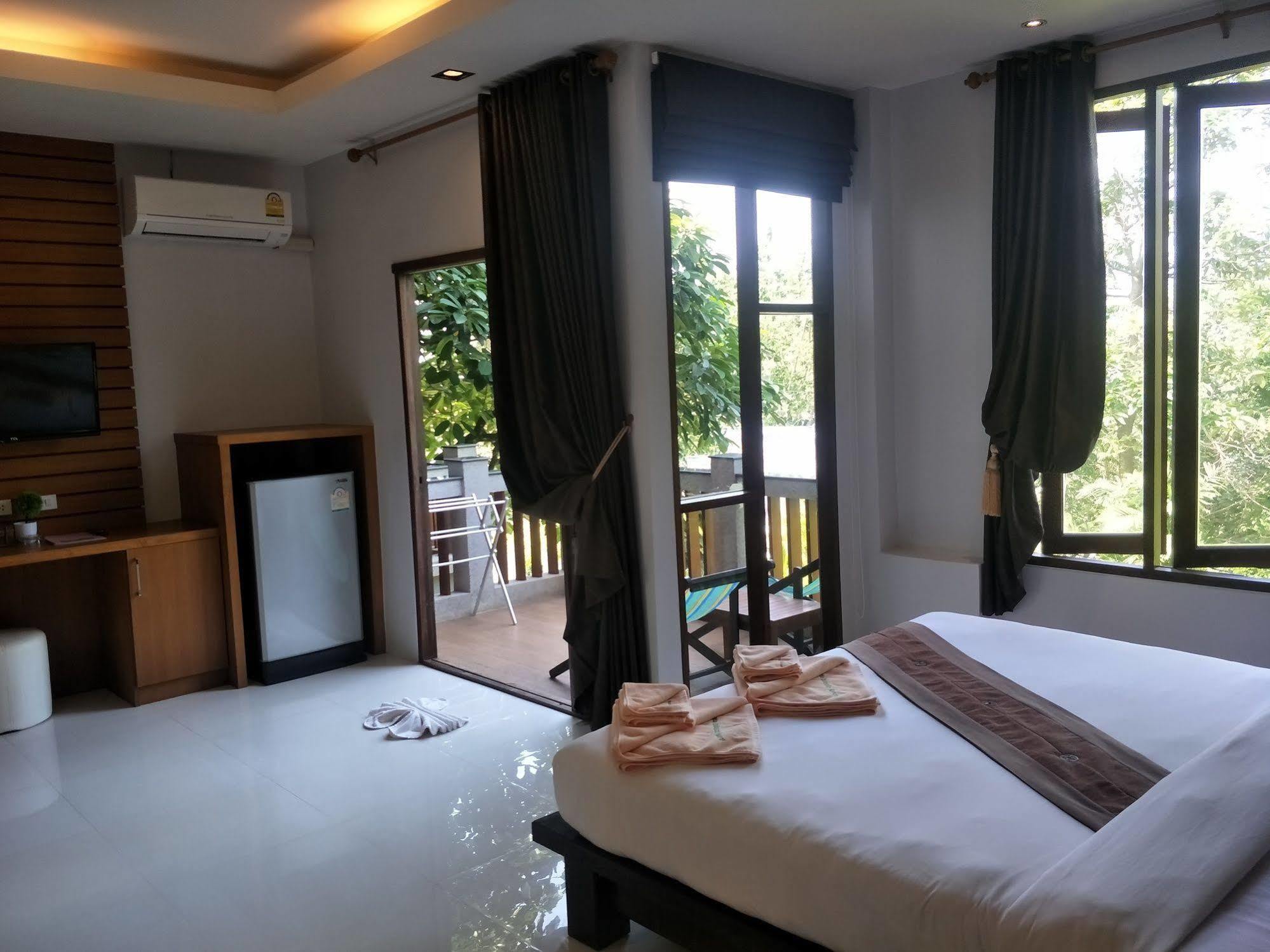 Lanta Intanin Resort - Sha Extra Plus Ko Lanta Екстериор снимка